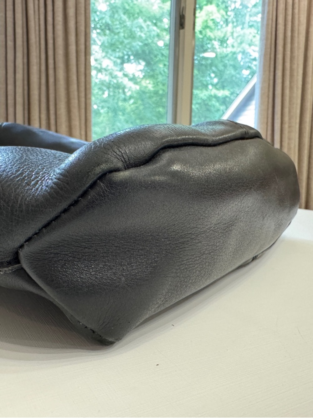 Duluth Trading Co Black Leather Shoulder Bag - Picture 6 of 11